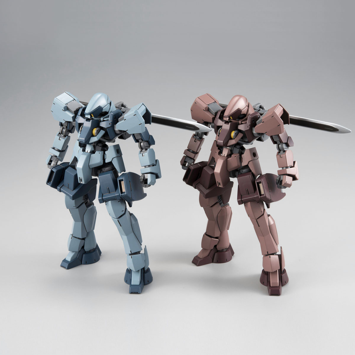 EB-06j Graze Ground Type Twin Set