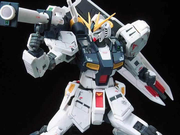 RX-93 ν Gundam box art