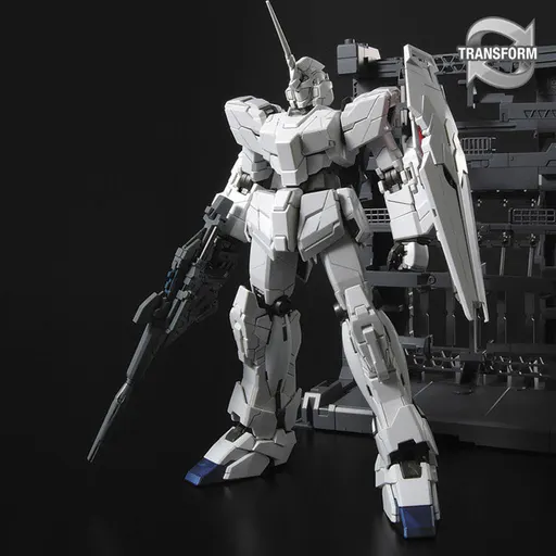 RX-0 Unicorn Gundam HD Color + MS Cage box art